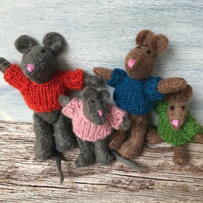 The Mouse family - set of 4 - PAPOOSE TOYS