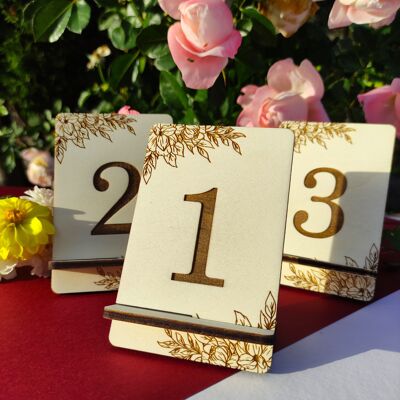 Numéros de dessus de table en bois, design personnalisé élégant, espace réservé, décor de mariage, embellissement rustique, numéros de table de mariage