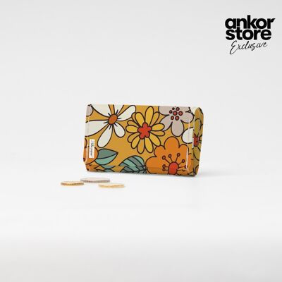REWILD FLOWERS Tyvek® folding wallet