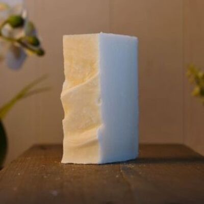 Neutral Handmade Soap - 5 Ingredients - made by the Jura soap factory - COSMOS ORGANIC certified