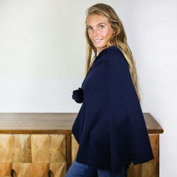 Poncho à capuche bleu nuit pailleté en laine et cachemire 6