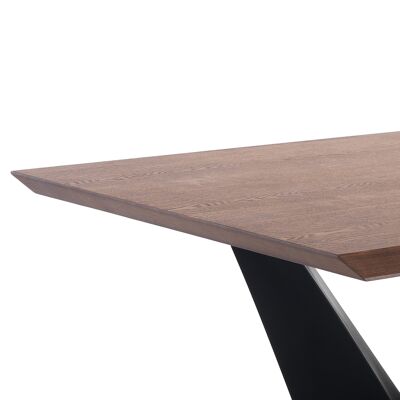 CLEFT fixed table in MDF