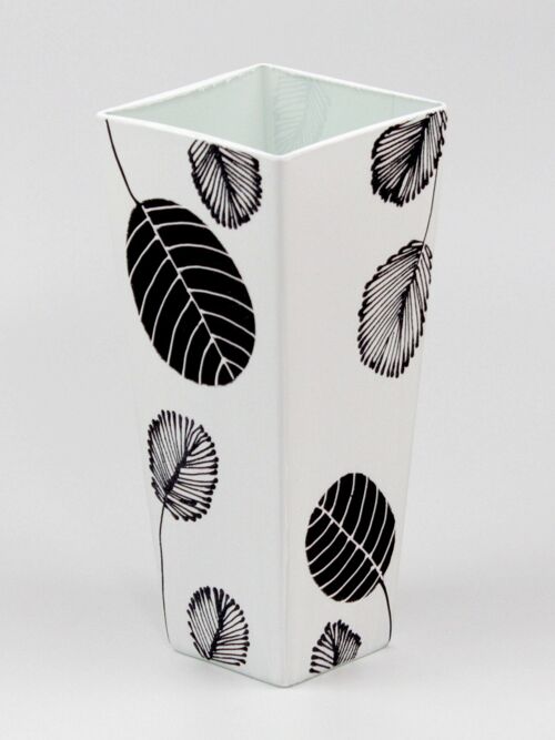 Handpainted glass vase for flowers 7011/250/sh104.2 | Trapezoid table vase height 25 cm