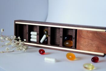 Pilulier hebdomadaire, pilulier quotidien, pilulier en bois, grand pilulier, piluliers en bois, boite à vitamines, cadeau personnalisé 7