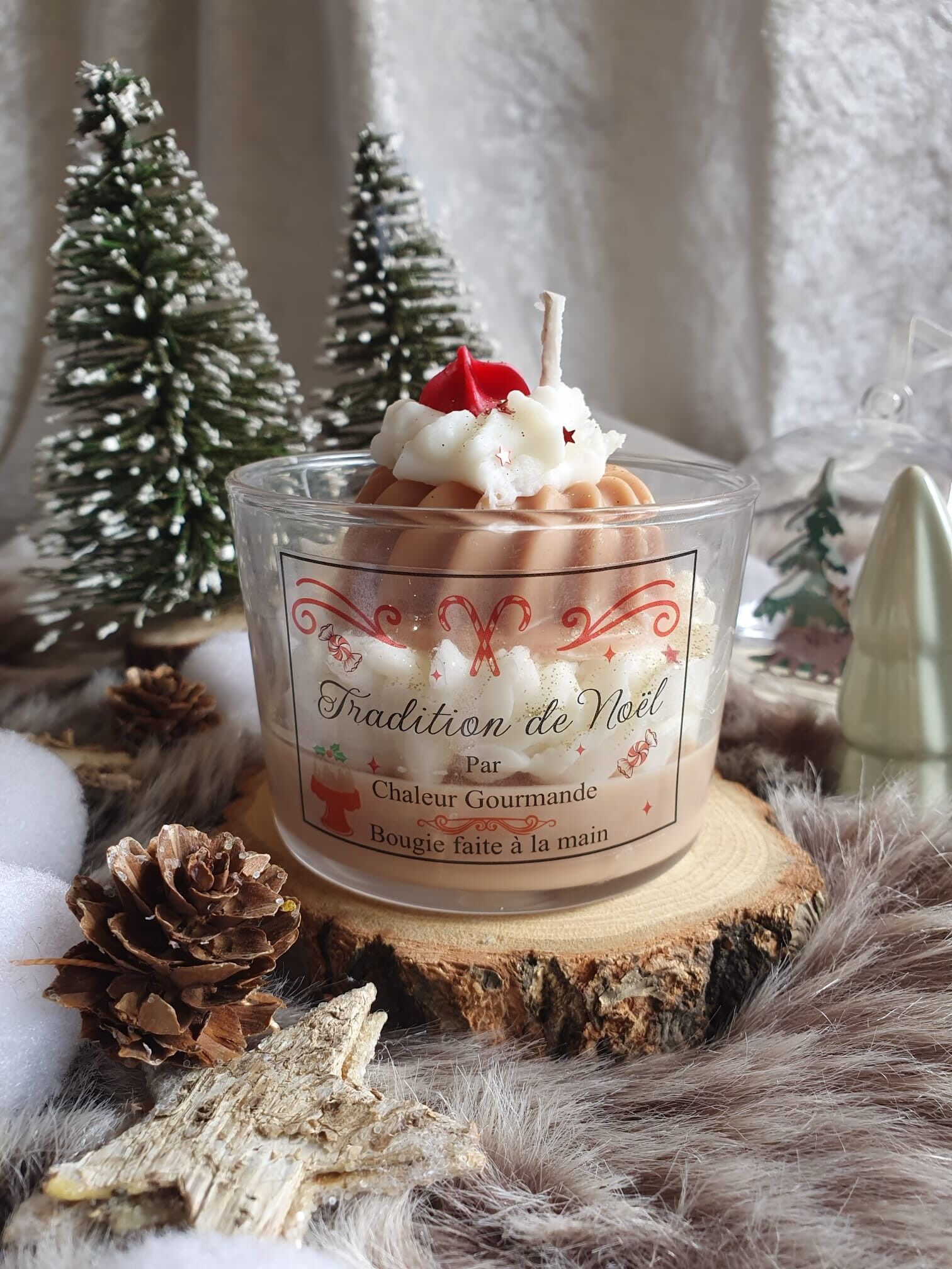 Candela della tradizione natalizia