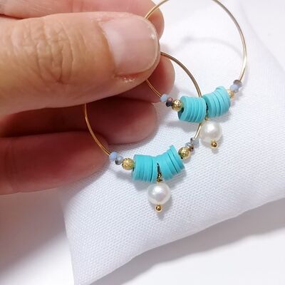 freshwater pearl/light blue creoles