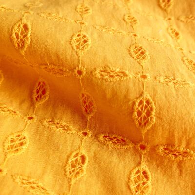 Tissu broderie anglaise motif petits croisillons coloris soleil - Lindsay-22