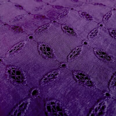 Tissu broderie anglaise motif petits croisillons coloris violet - Lindsay-22