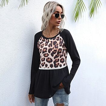 T-shirt col rond à manches longues et imprimé léopard pour femmes 1