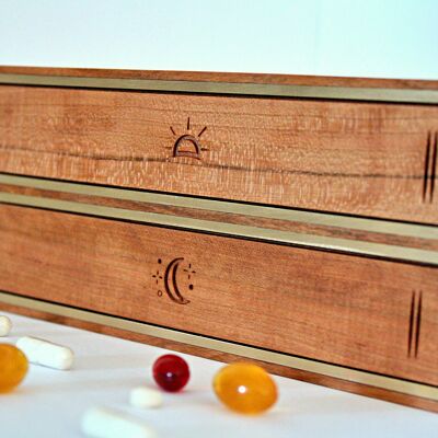large pill box, wood engraving, weekly pill box, daily pill box, pills and vitamins, wooden box