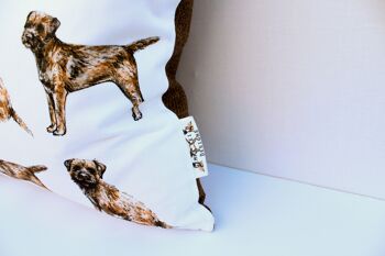 Coussin grand Border Terrier fait à la main 5