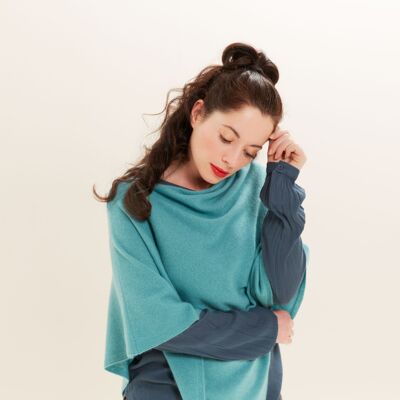 Poncho ELVY by Summit by pos.sei.mo, one size, pos.sei.mo, dehaired possum, Made in Germany, light as a feather, low pilling, cashmere spa, short poncho