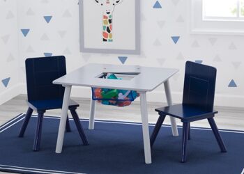 Table grise avec rangement et deux chaises navy Signature Delta Children 4