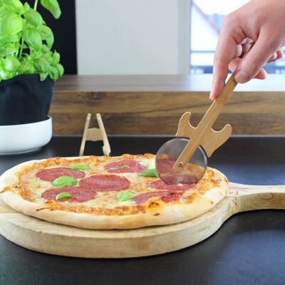 Guitar pizza cutter with stand