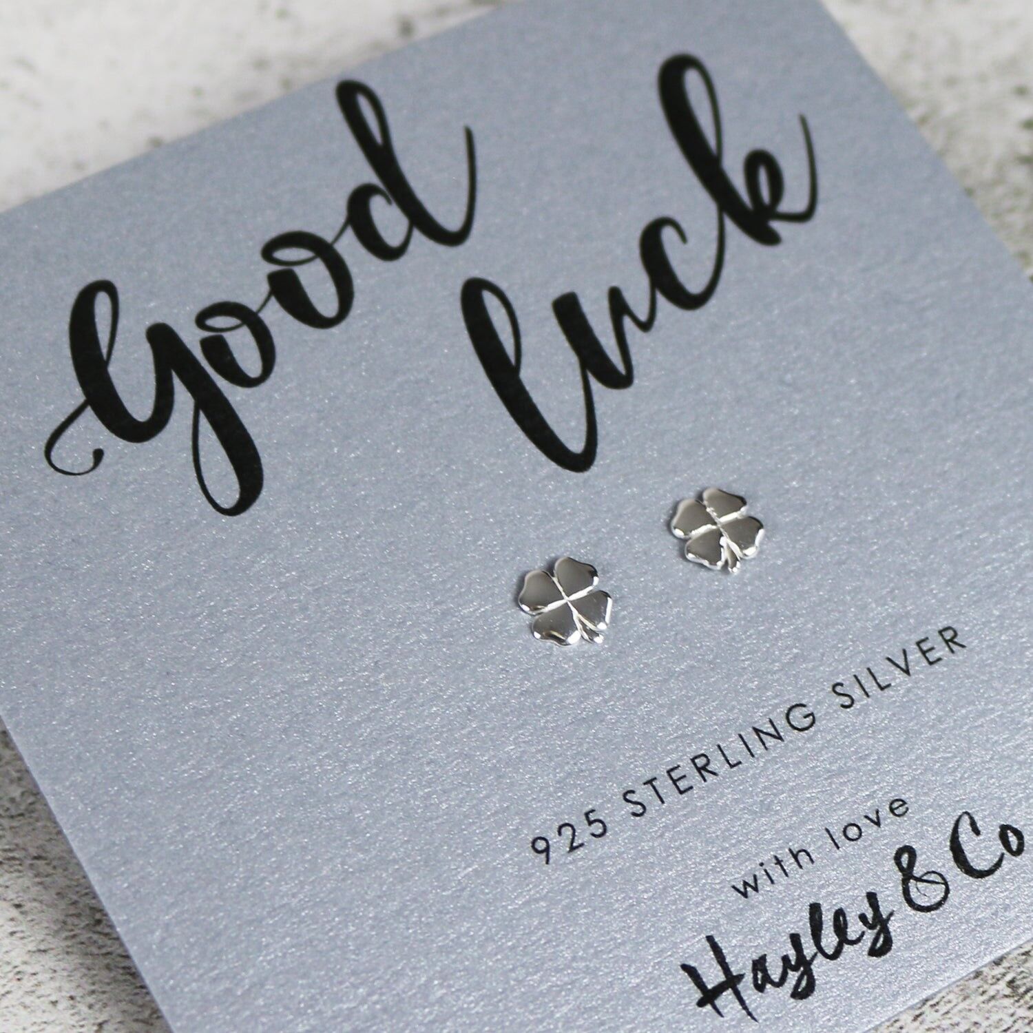 Orecchini in argento sterling con quadrifoglio portafortuna