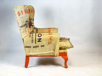 Fauteuil à oreilles avec sac à café 5