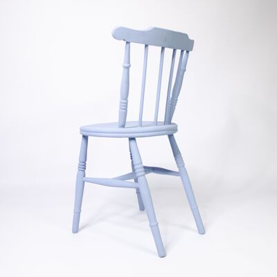 Stuhl in Pop-Farbe