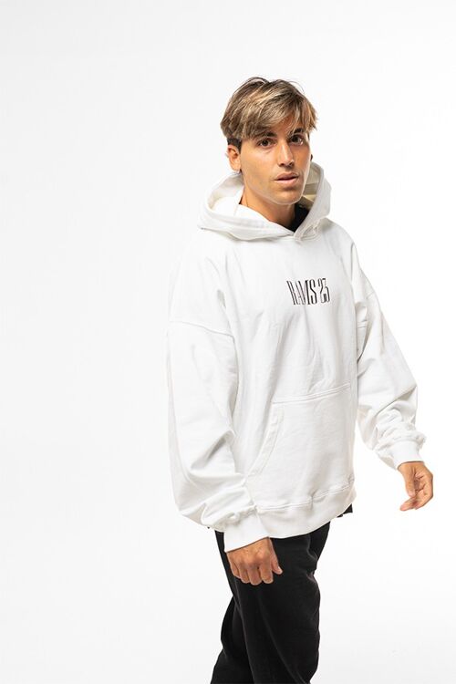 SUDADERA OVERSIZE NEWS RAMS 23 Sudadera blanca con capucha y tallaje Oversize