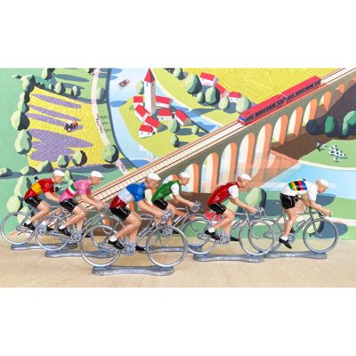 Ciclistas de diorama - La campiña francesa