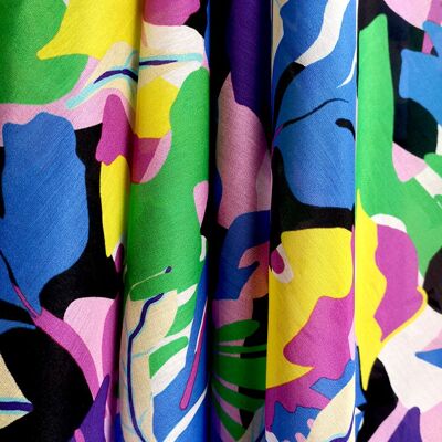 Tissu coton soie imprimé motif feuilles graphiques coloris Bleu Violet - Mahalia-22
