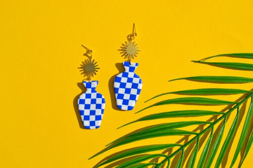 Checker Greek Vase Drops