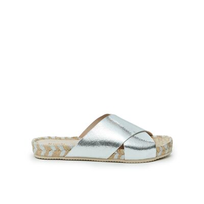 ZOE silver eco-leather slipper for women. Supplier code MD0316