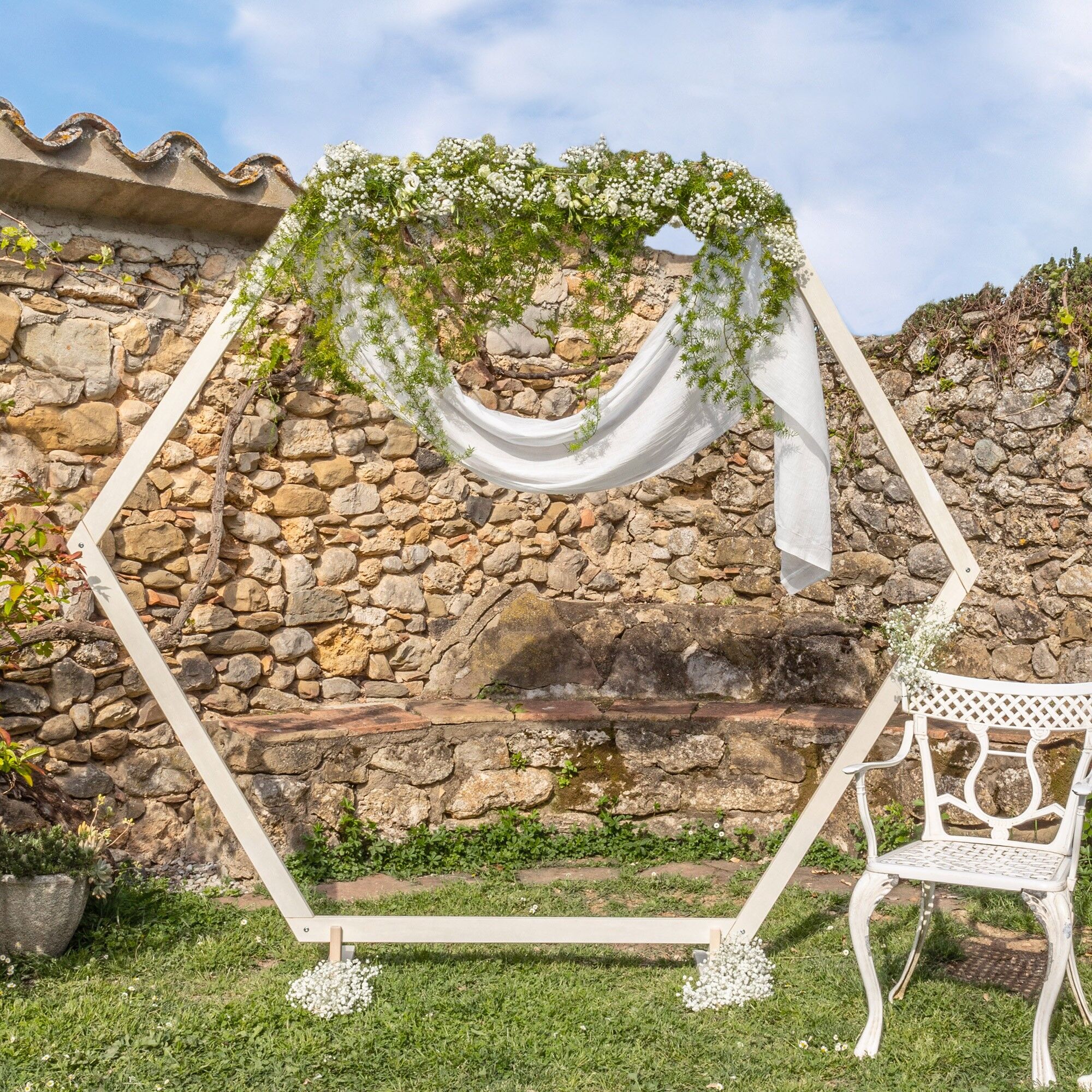 Arco per matrimonio esagonale in legno 2M