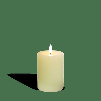 Realistische Flamme Elfenbein Led Kerze 10 cm