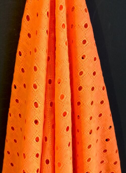 Tissu broderie anglaise motifs géométriques coloris Orange - Danitza-22