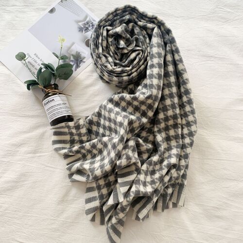 Vintage Houndstooth Fringe Warm Scarf