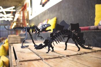 Stegosaurus en carton 2