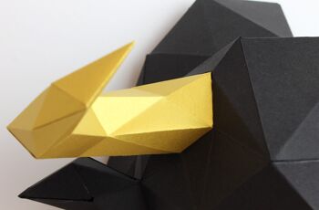 Taureau en papier 3D Noir et or 5