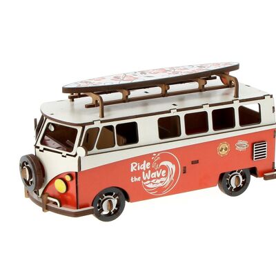 Kombi aus rotem Holz