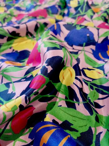 Tissu coton soie motif bouquets de fleurs coloris Rose - Madena-22 3