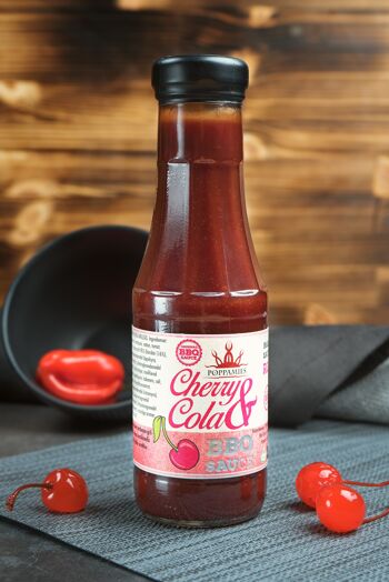 Poppamies Cherry & Cola BBQ Sauce - Sauce barbecue de style américain pour porc et boeuf - Idéal pour les côtes et les hamburgers - Badigeonnez les aliments à la fin de la cuisson - 385g 4