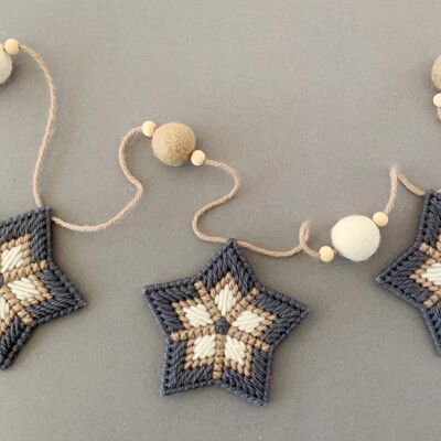 Needlepoint star garland Christmas decoration kit