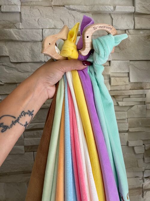 DOUDOU • ARC-EN-CIEL • - Jaune