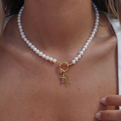 NECKLACE • GENTIANE • - pearly pearl with silver attachment