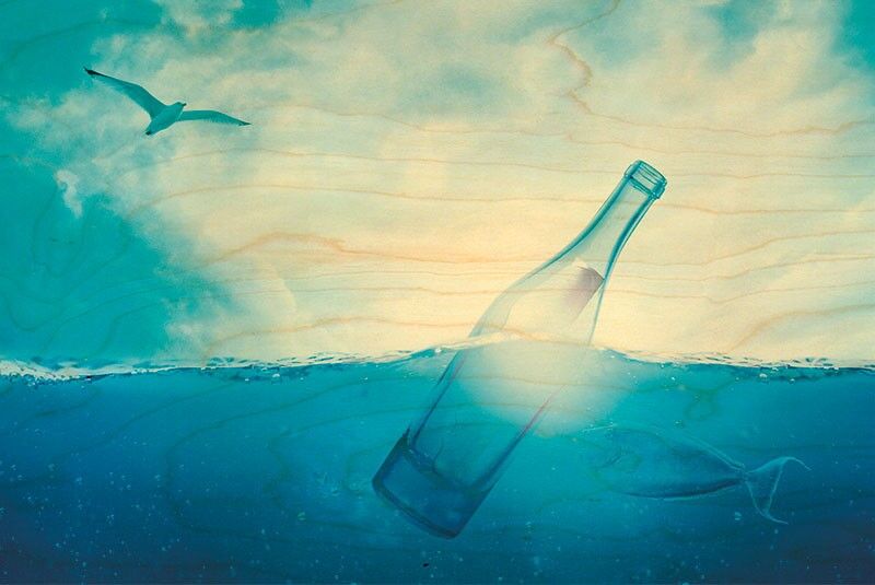 BOTTIGLIA DI CARTOLINA IN LEGNO AL MARE