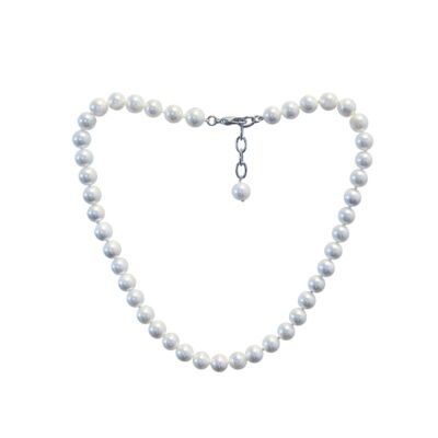 Collier de perles blanches 8x40