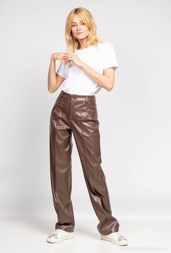 Pantalon en similicuir 3