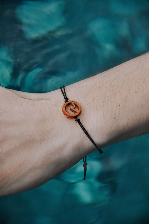 Wooden bracelet "Wave"