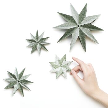 Origami Paper Christmas - Carrés de papier - Sapins et étoiles de Noël - 25 feuilles de papier recyclé double face. 4