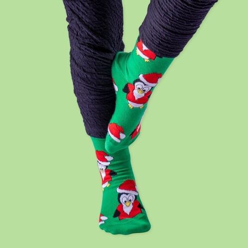 Little Pingu. Calcetines junior de Navidad. Unisex