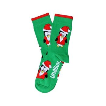 Petit manchot. Chaussettes de Noël junior. Unisexe 2