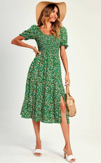 Robe mi-longue Bardot à manches bouffantes et détail élastiqué à imprimé floral vert 1