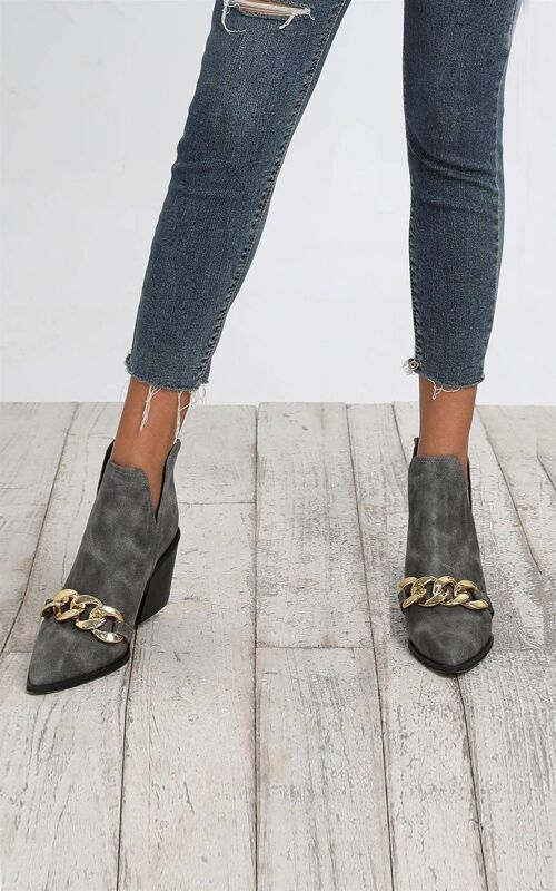 Block Heel Pointed Toe Chain Detail Ankle Boots In Grey
