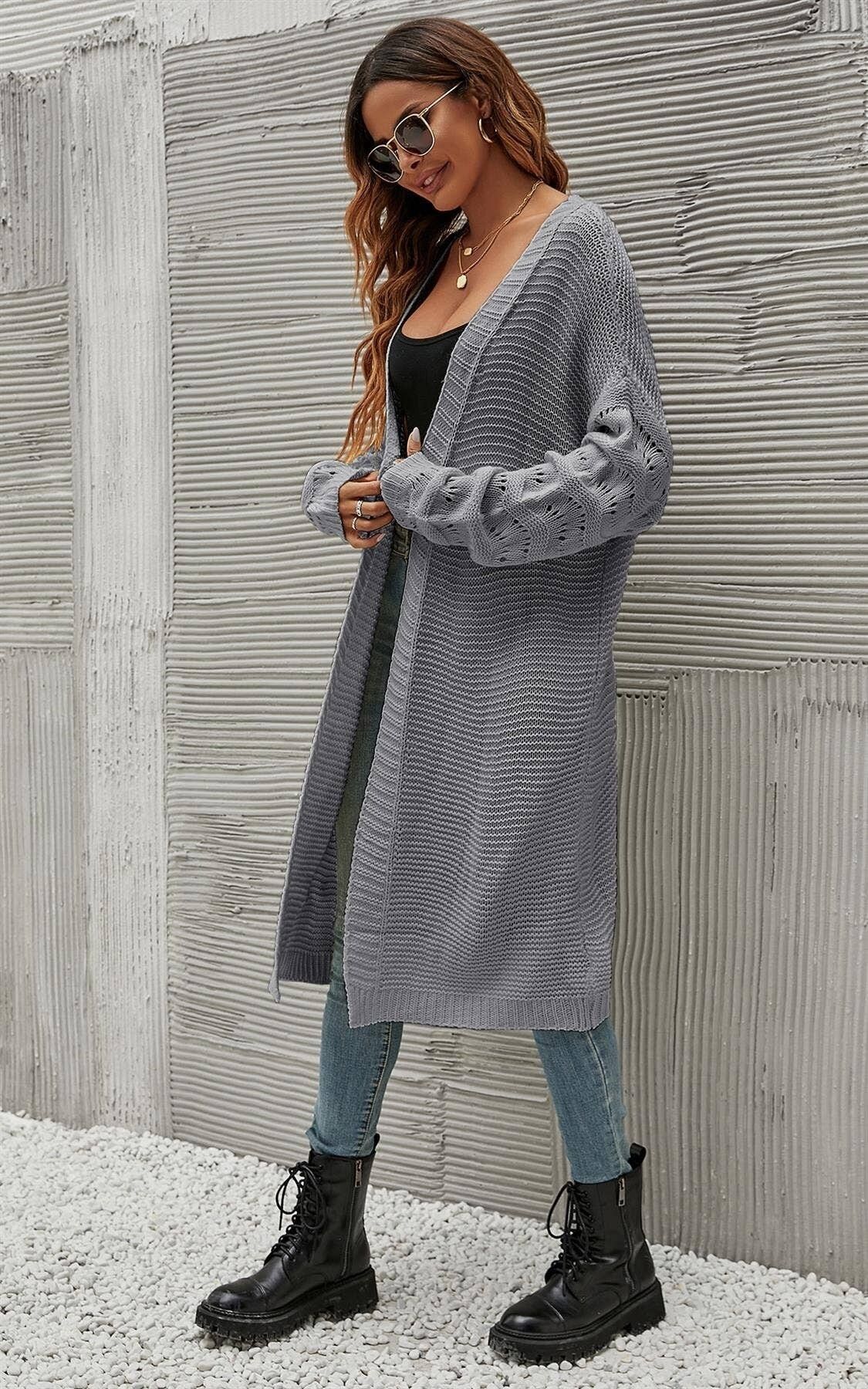 Top cardigan con maniche all'uncinetto in grigio