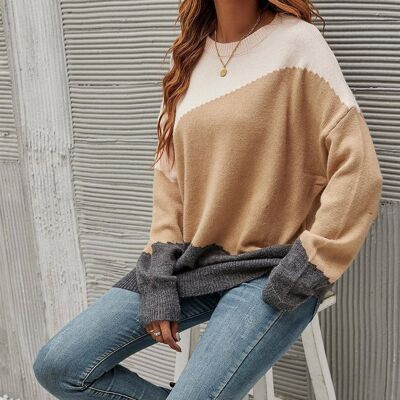 Top in maglia a blocchi di colore grigio e cammello in beige