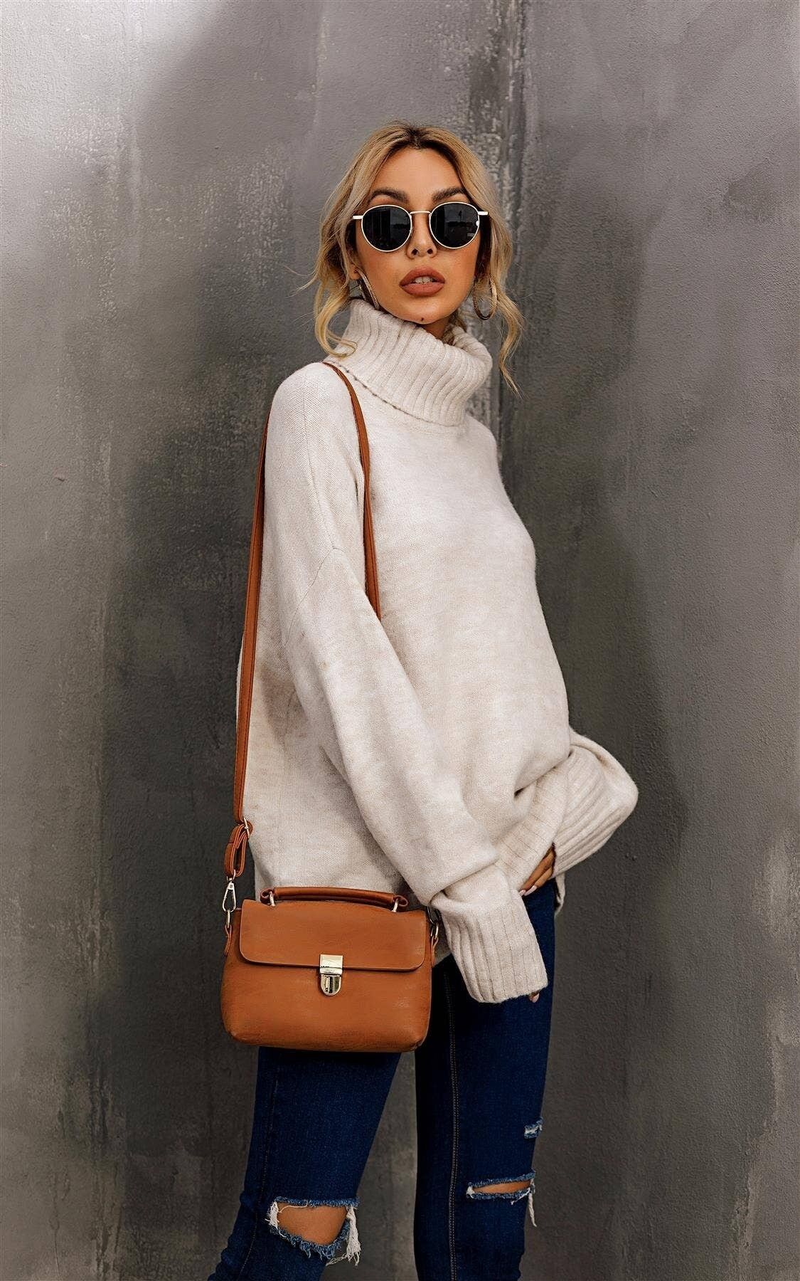 Maglia Con Collo Alto In Crema